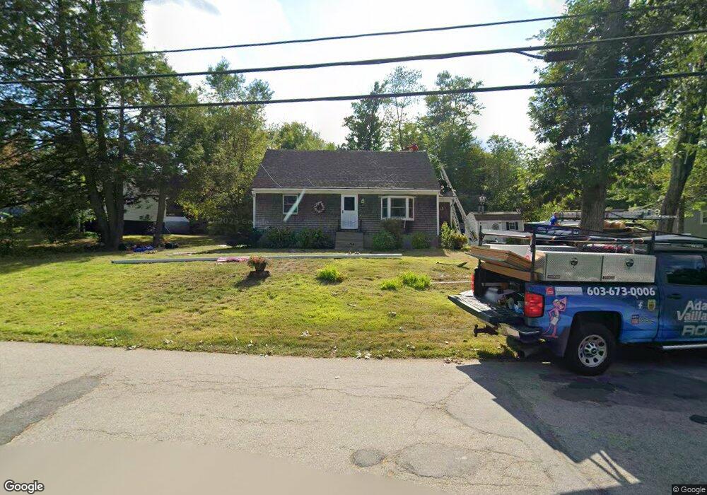 135 Ridgefield Dr, Milford, NH 03055 - photo 1