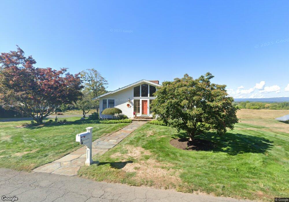 4 Ridgecrest Rd, Amherst, MA 01002 - photo 1