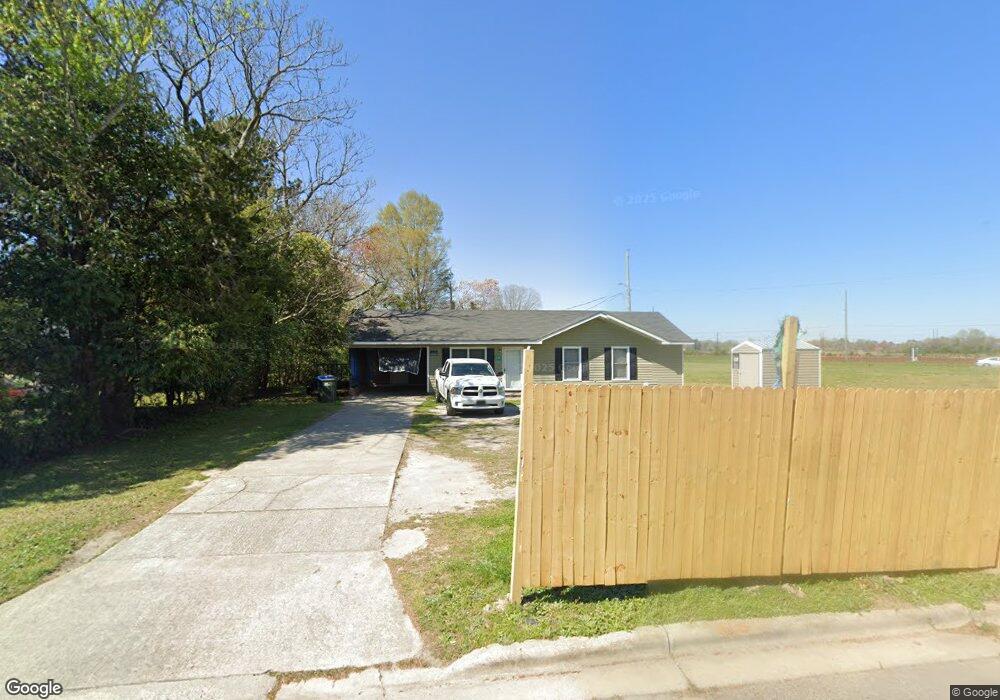 530 Honey St, Laurinburg, NC 28352 - photo 1