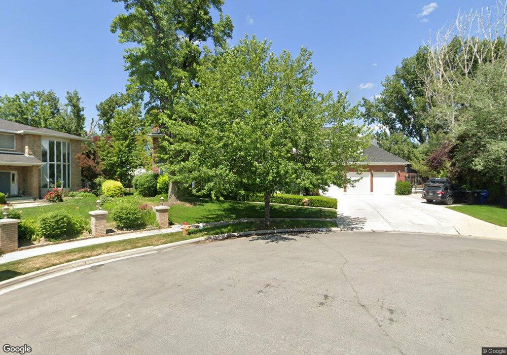 7807 Chatsworth Ct, Sandy, UT 84093 - photo 1