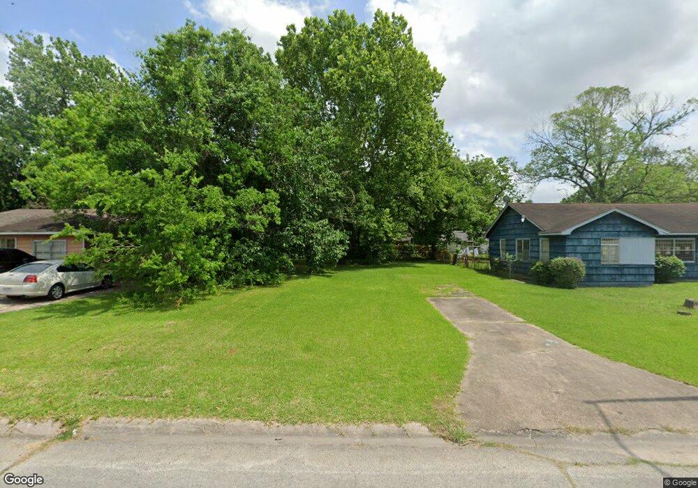 7242 Boggess Rd, Houston, TX 77016 - photo 1