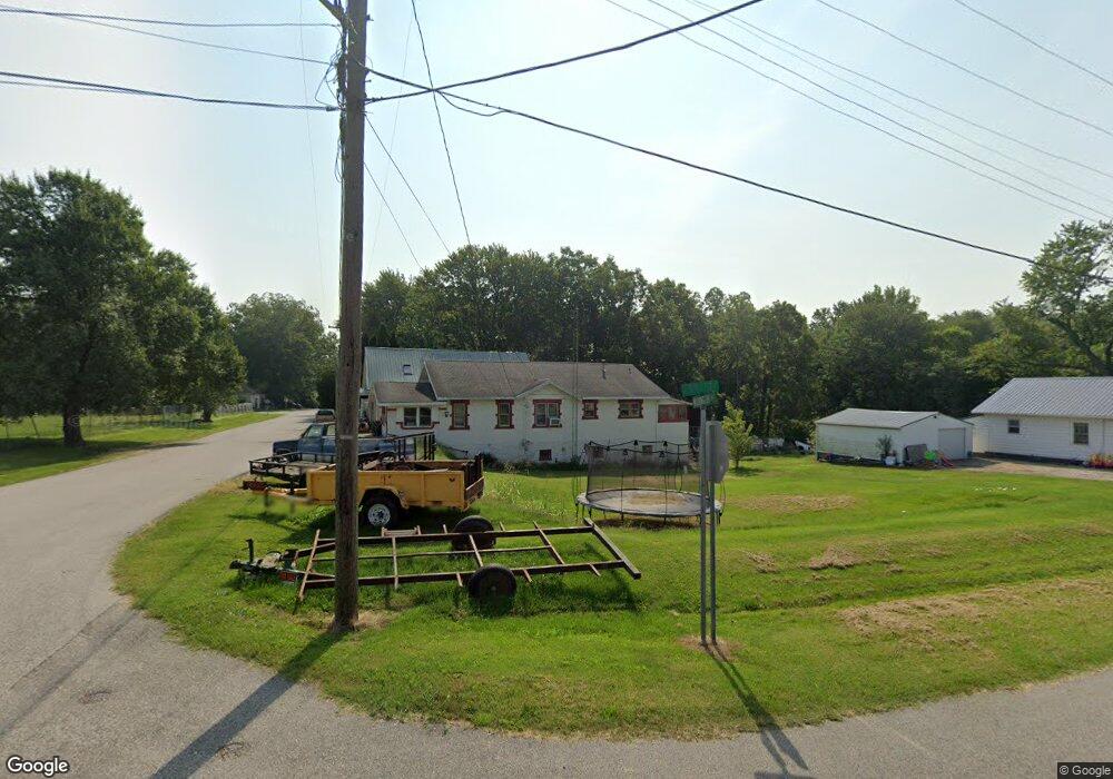 103 E Washington St, Edwardsport, IN 47528 - photo 1