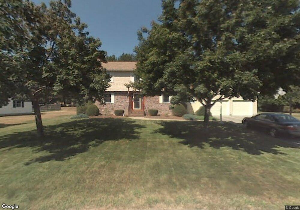 64 Hanscom Ave, Haverhill, MA 01830 - photo 1