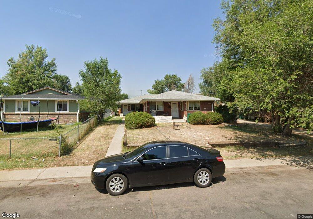 1063 Emporia St, Aurora, CO 80010 - photo 1