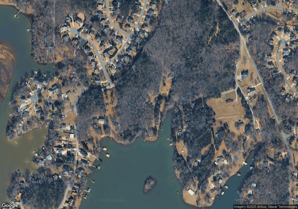 5443 Carithers Ct, Clover, SC 29710 - photo 1