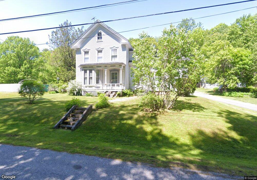 263 Lincoln Ave, Gardiner, ME 04345 - photo 1