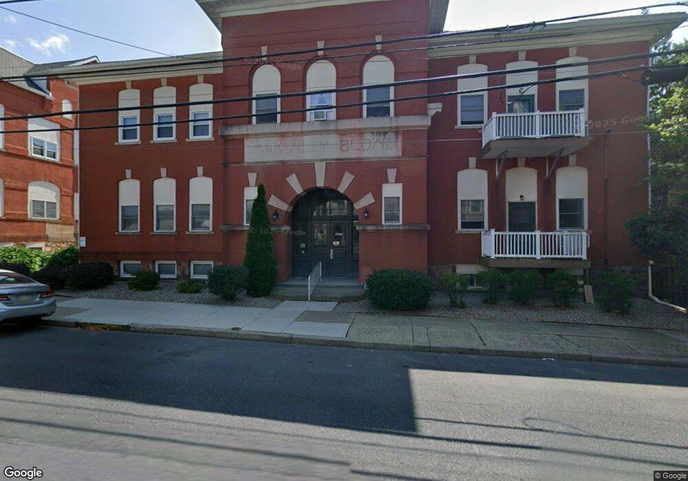 420 W Pennsylvania Ave unit 101, Pen Argyl, PA 18072 - photo 1