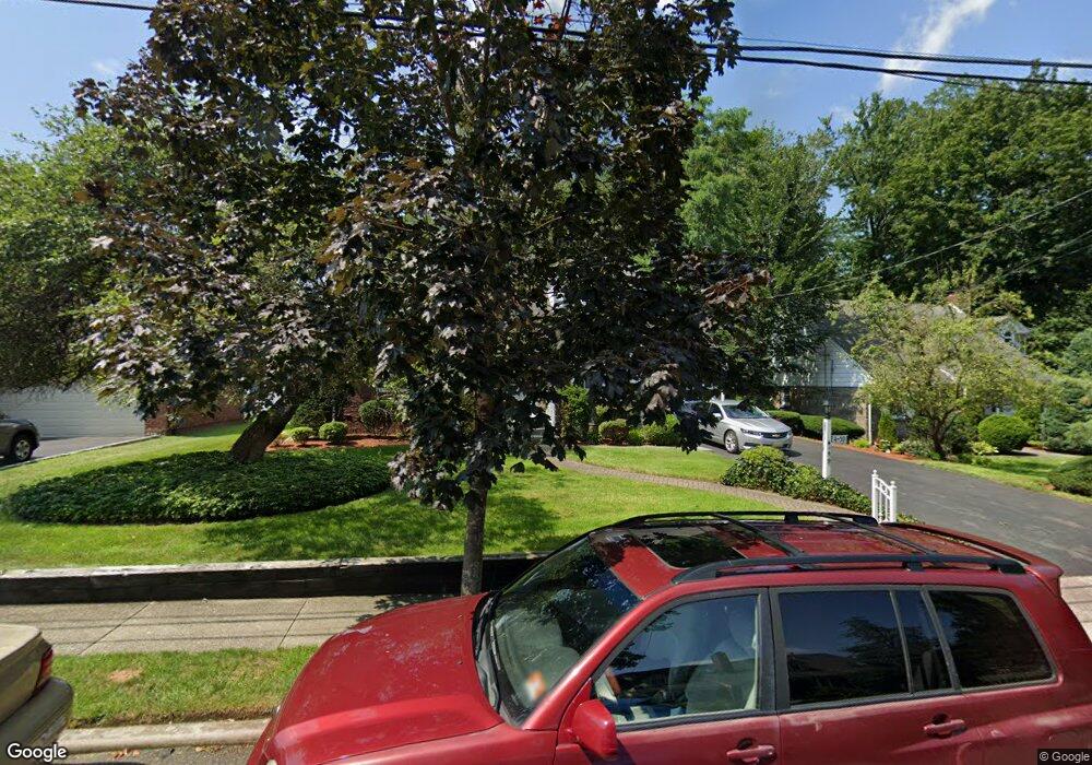 4-59 Ivy Ln unit 1X, Fair Lawn, NJ 07410 - photo 1