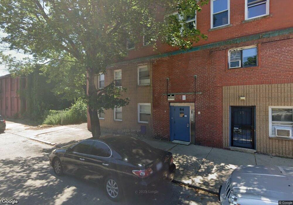 84 Montgomery St, Pawtucket, RI 02860 - photo 1