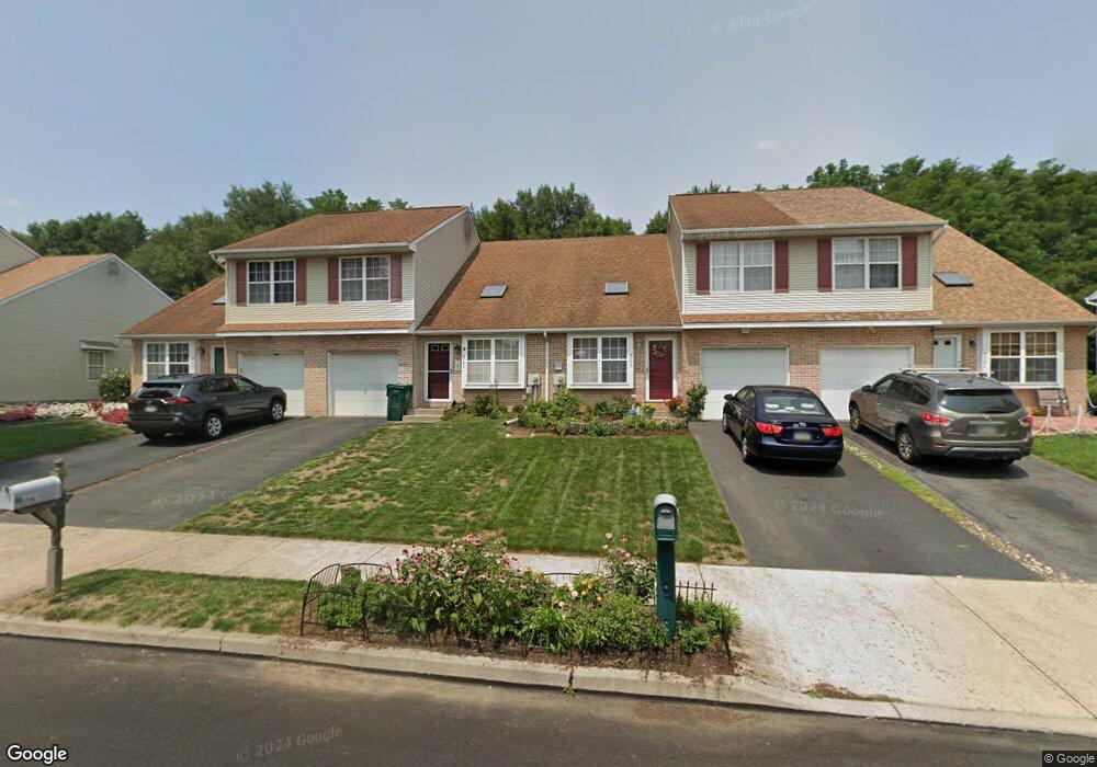 2745 Tamlynn Ln, Easton, PA 18045 - photo 1