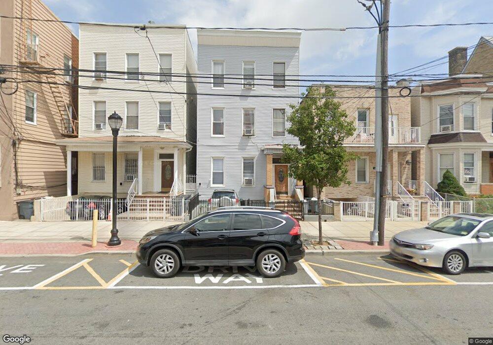 412 22nd St, Union City, NJ 07087 - photo 1