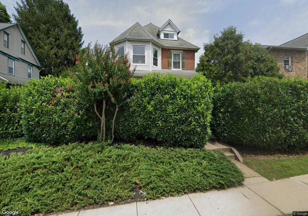 113 W Cypress St, Kennett Square, PA 19348 - photo 1