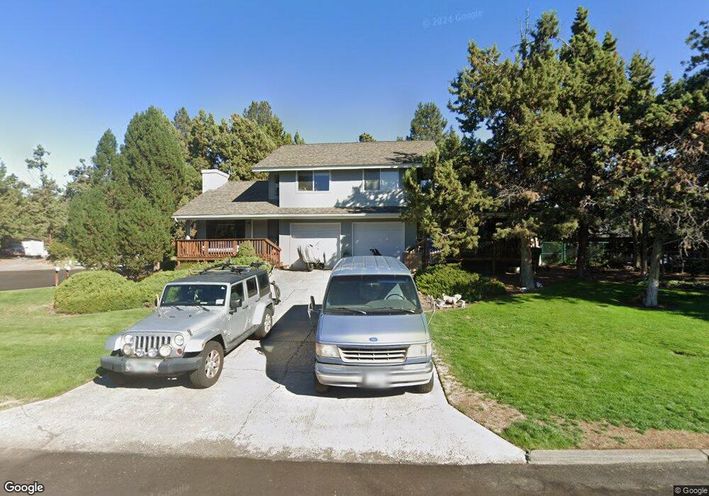 2834 NE Lotno Dr, Bend, OR 97701 - photo 1