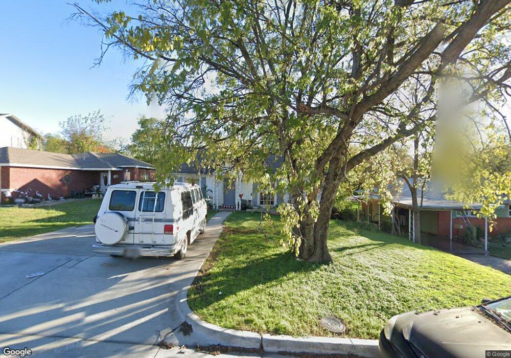 821 W Church St, Grand Prairie, TX 75050 - photo 1