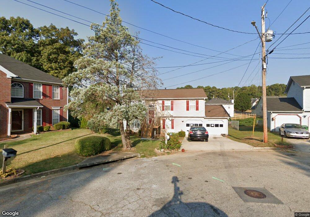 6125 Kenton Oaks Ct unit 3, Lithonia, GA 30058 - photo 1