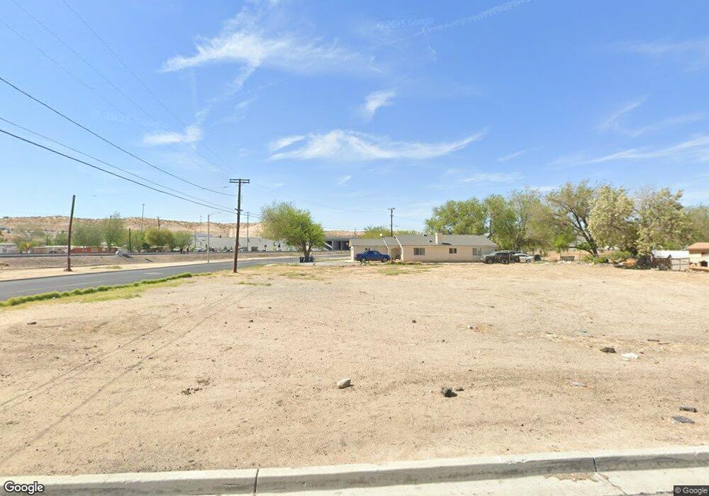 15720 Cottonwood St, Victorville, CA 92395 - photo 1