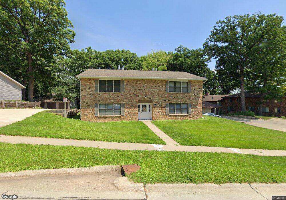 2002 Linmar Dr NE, Cedar Rapids, IA 52402 - photo 1