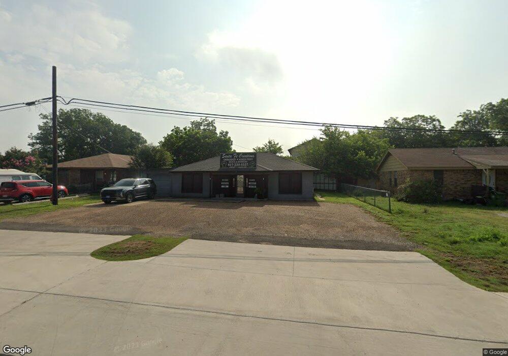 604 N Main St, Springtown, TX 76082 - photo 1