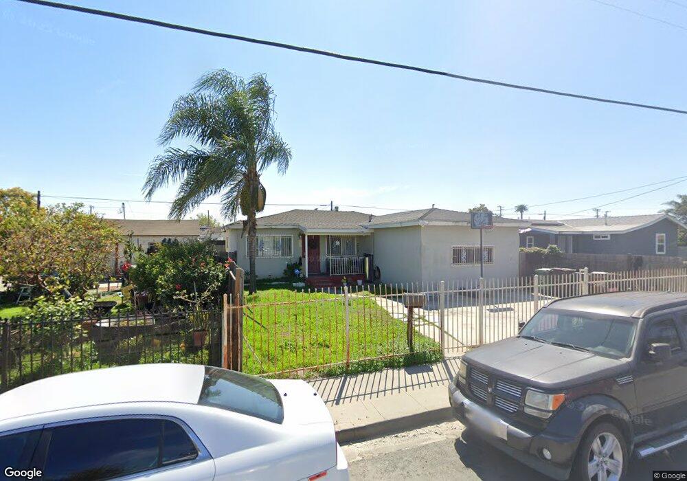 828 W Poplar St, Compton, CA 90220 - photo 1