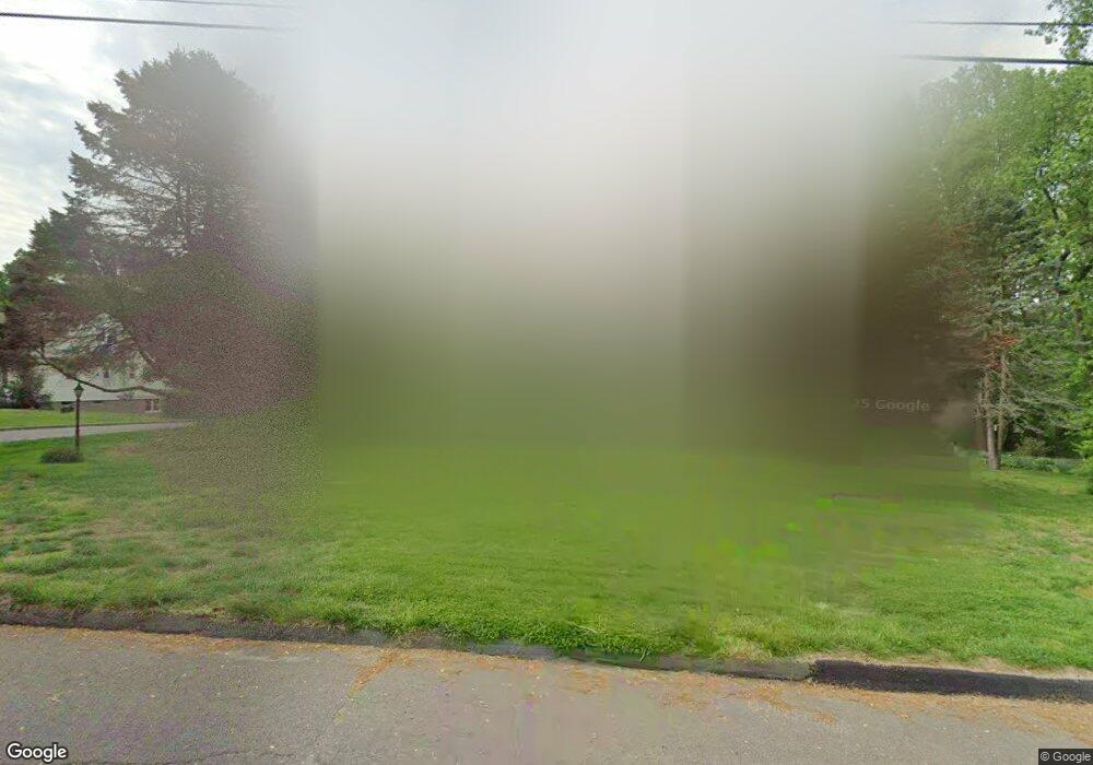 27 Marigold Ln, Trumbull, CT 06611 - photo 1