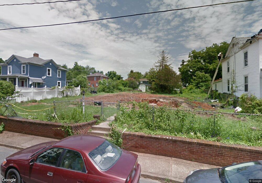 815 Anderson St, Charlottesville, VA 22903 - photo 1