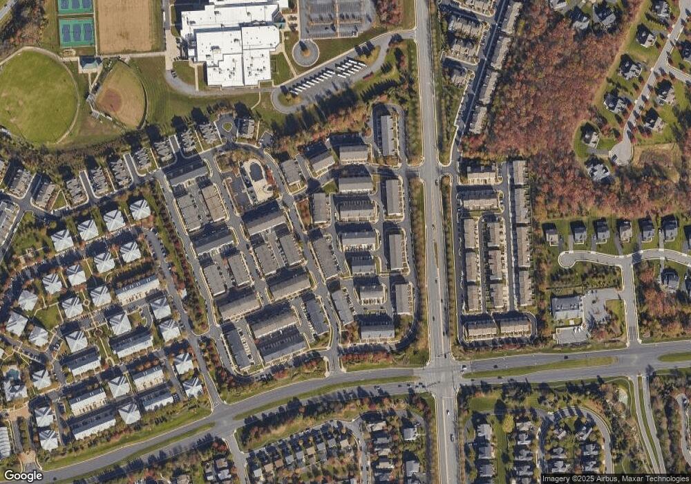 42585 Cardinal Trace Terrace unit 10A, Ashburn, VA 20148 - photo 1