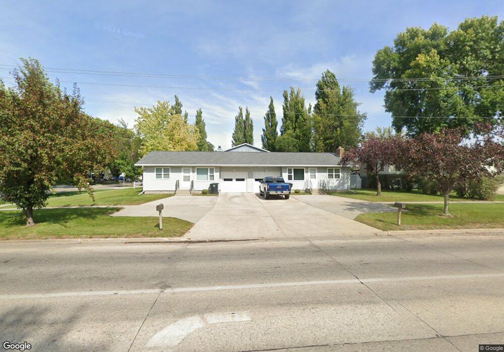 1934 24th Ave S, Grand Forks, ND 58201 - photo 1