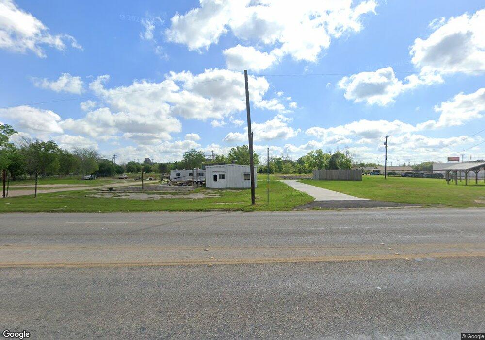 1817 Avenue F, Bay City, TX 77414 - photo 1