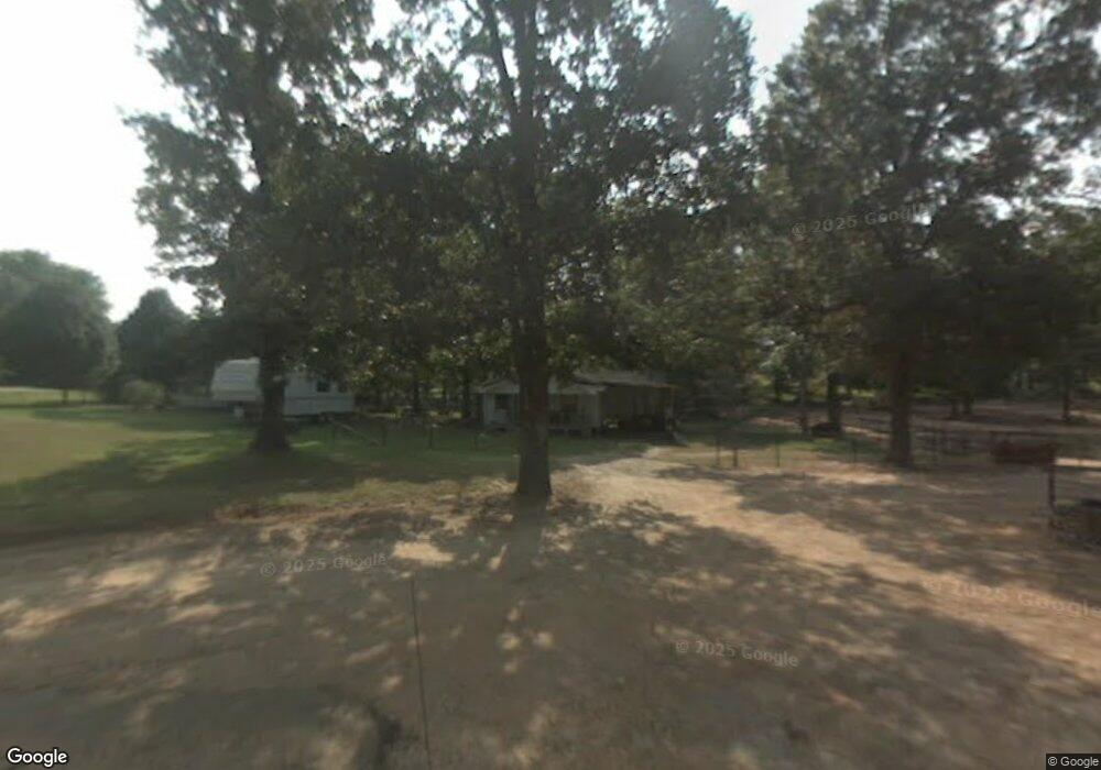 902 1/2 Conway Dr, Texarkana, TX 75501 - photo 1