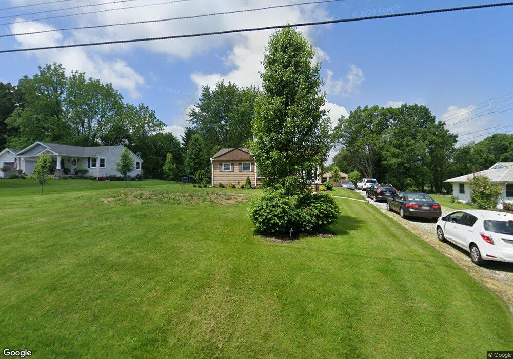 5728 Eastview Dr, New Franklin, OH 44216 - photo 1