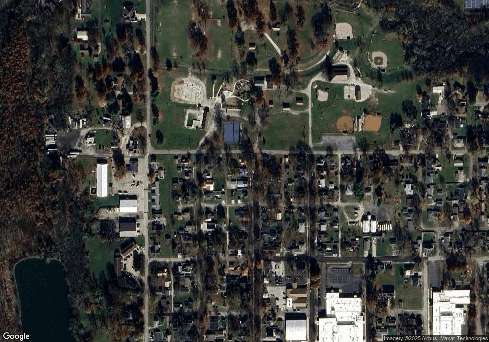 1315 4th St, Covington, IN 47932 - photo 1