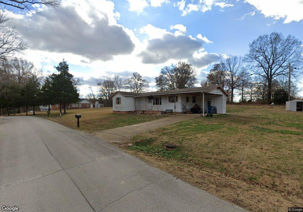 5057 Linwood Dr, Poplar Bluff, MO 63901 - photo 1