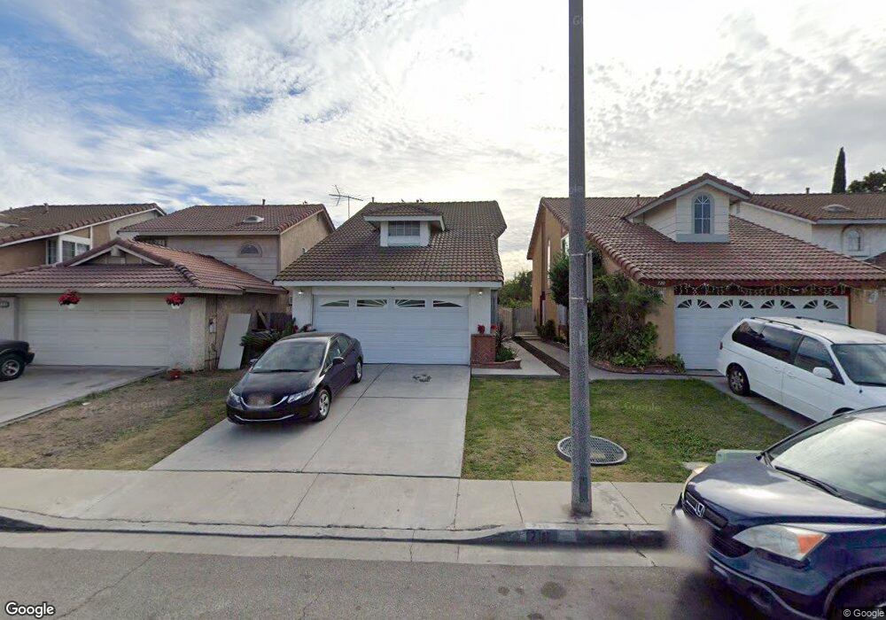 716 W Cypress St, Compton, CA 90220 - photo 1