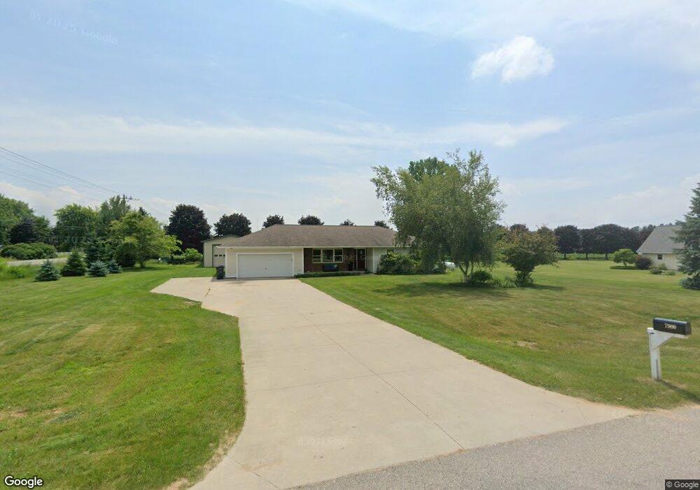 7900 E Longbranch Cir, Traverse City, MI 49684 - photo 1