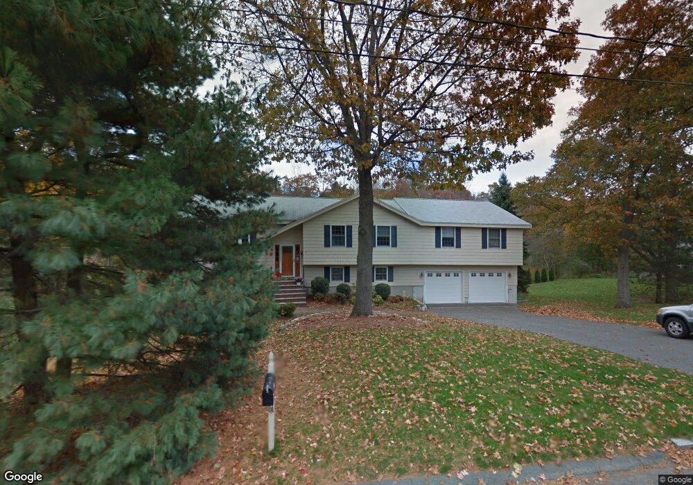 16 Fox Run Rd, Danvers, MA 01923 - photo 1
