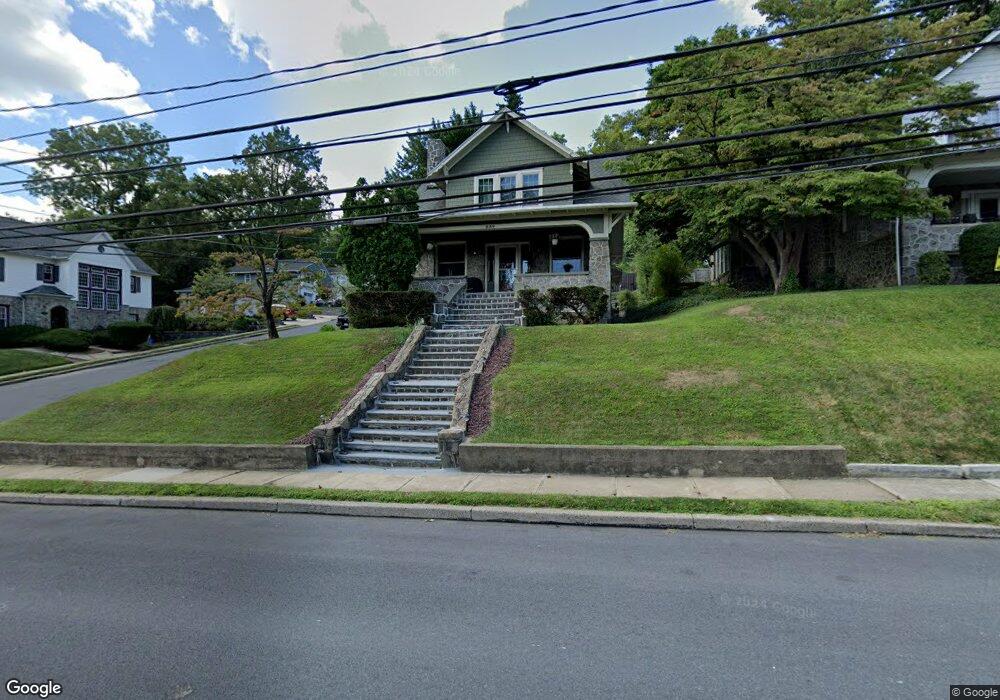 639 W Lafayette St, Easton, PA 18042 - photo 1