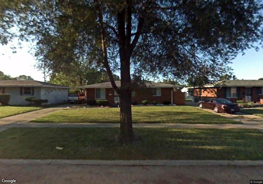 2245 Kevin David Dr, Flint, MI 48505 - photo 1