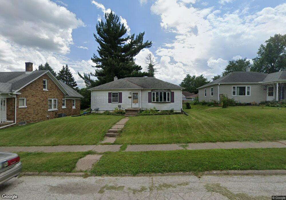 2209 W 14th St, Davenport, IA 52804 - photo 1