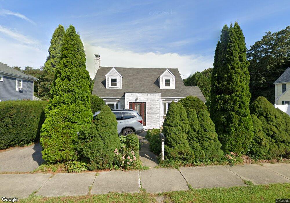 295 East St, East Walpole, MA 02032 - photo 1