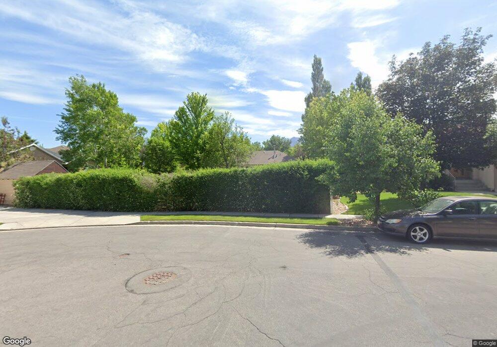 8222 S 1000 E, Sandy, UT 84094 - photo 1