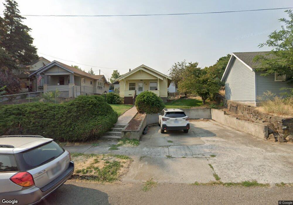 410 E 9th St, the Dalles, OR 97058 - photo 1