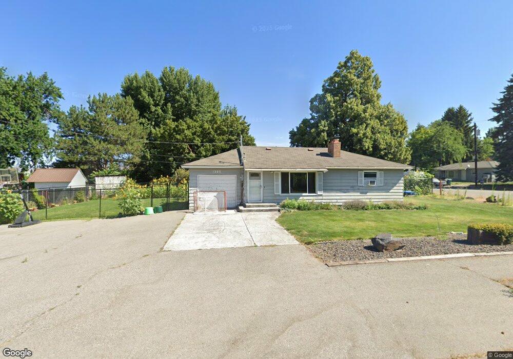 1385 Tedford St SE, East Wenatchee, WA 98802 - photo 1