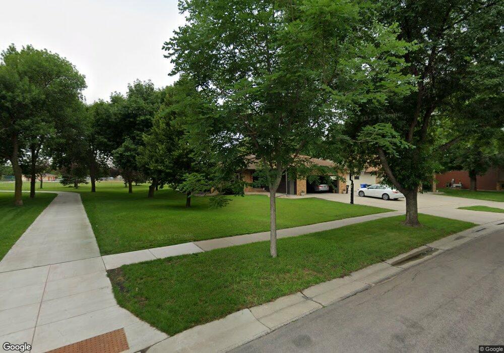 3048 Hickory St N, Fargo, ND 58102 - photo 1