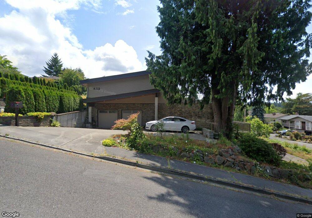 832 Pine St, Edmonds, WA 98020 - photo 1