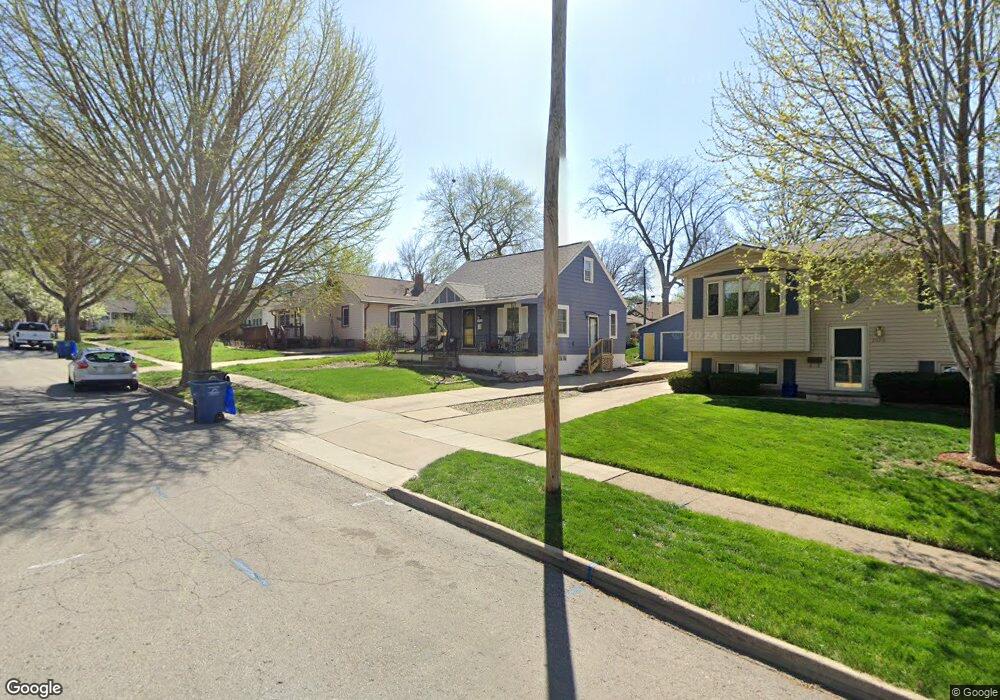 2516 40th St, Des Moines, IA 50310 - photo 1