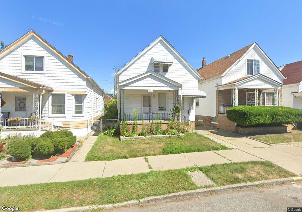 1963 Evaline St, HamtraMcK, MI 48212 - photo 1