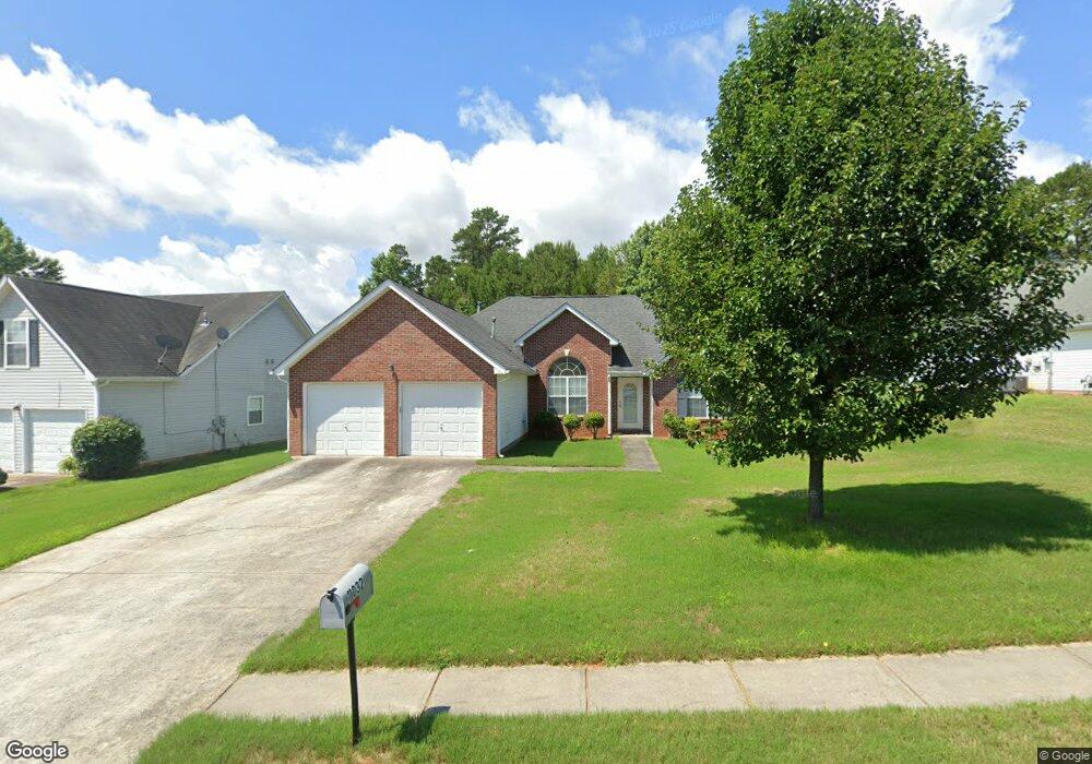 11032 Tara Village Way unit 3, Jonesboro, GA 30238 - photo 1