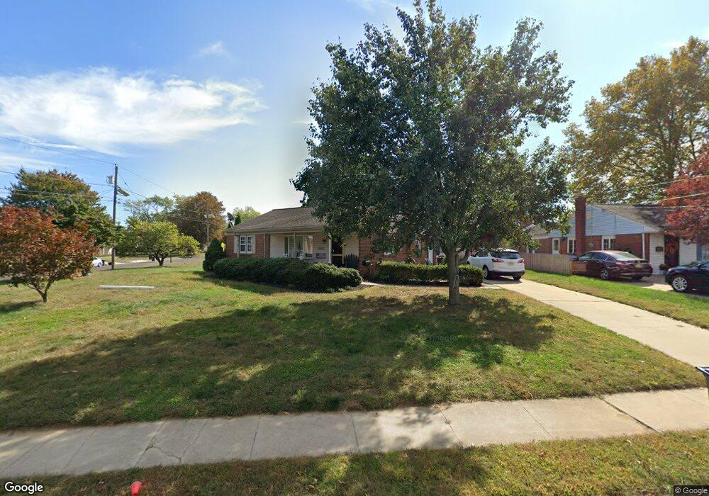 124 E Franklin Ave, Beverly, NJ 08010 - photo 1