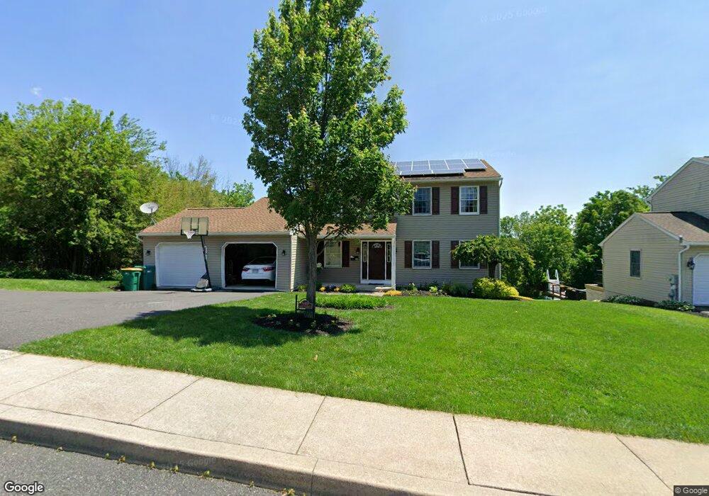 530 Penn St, Pennsburg, PA 18073 - photo 1