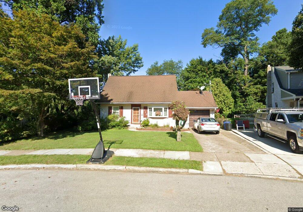 319 Woodlyn Cir, Woodlyn, PA 19094 - photo 1